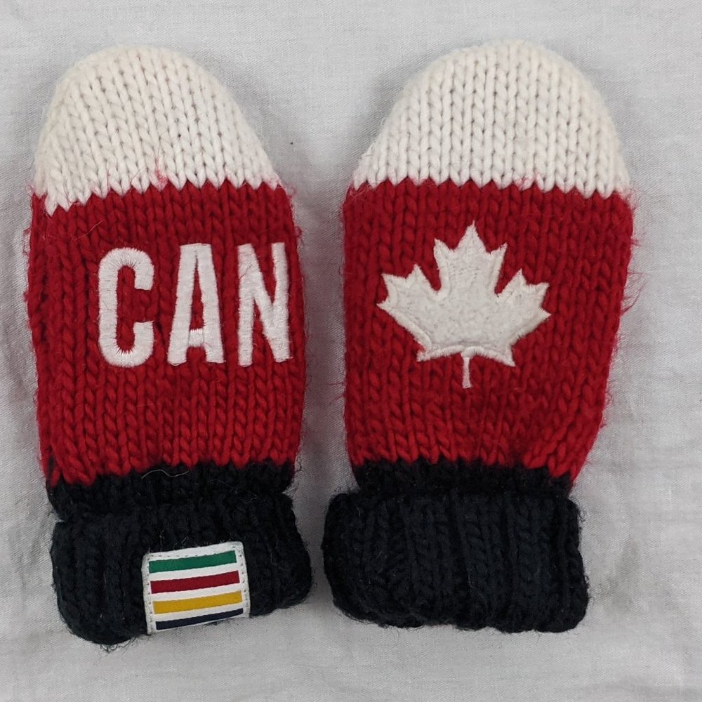 3/$20 Hudson's Bay Olympic Thumbless Mittens o/s - Picture 1 of 4